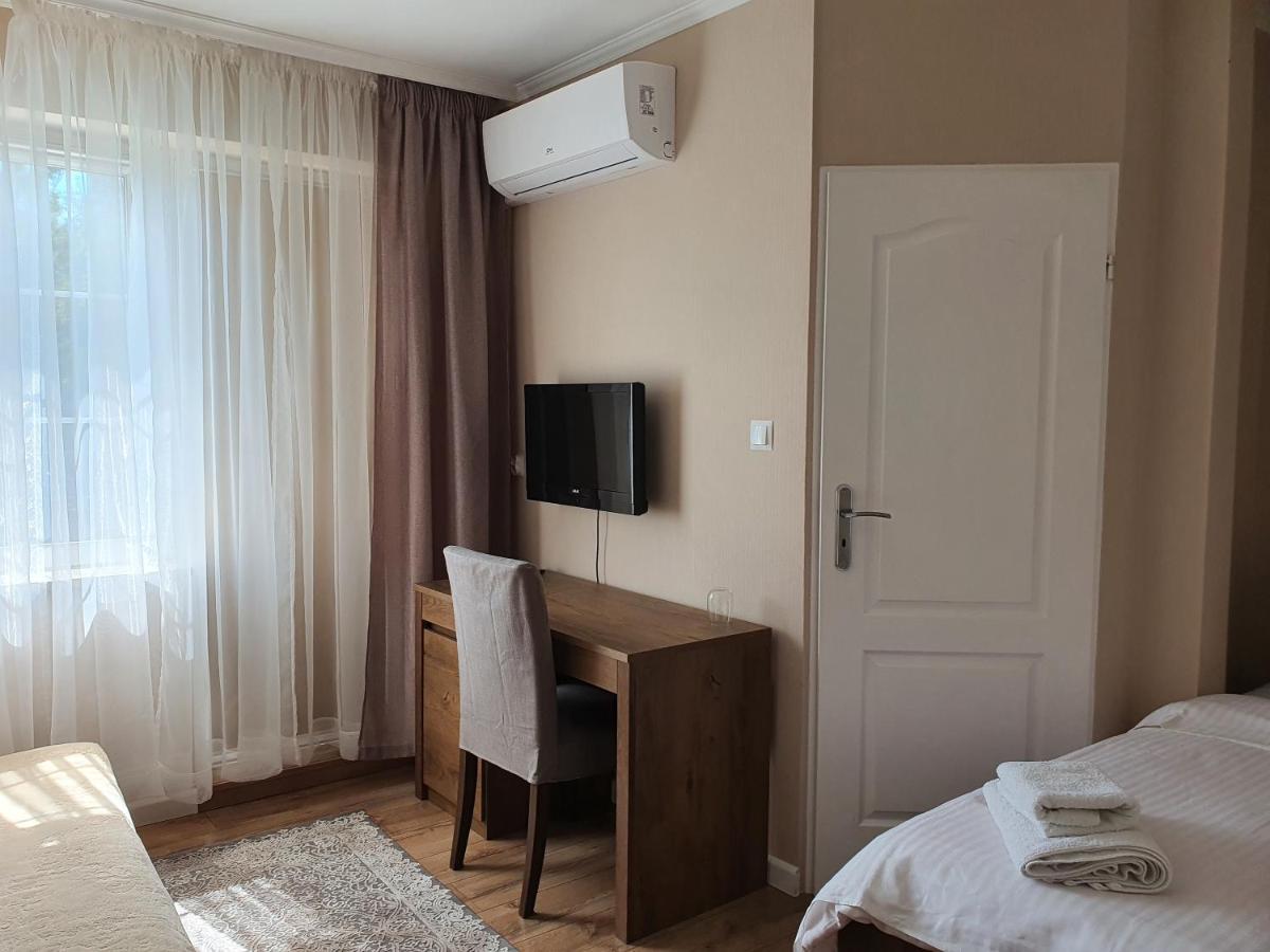 Gosciniec Kuklowka Radziejowice Exterior foto