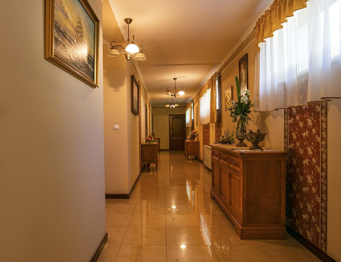 Gosciniec Kuklowka Radziejowice Exterior foto